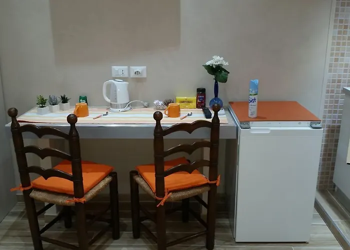 Lu.na * بولونيا